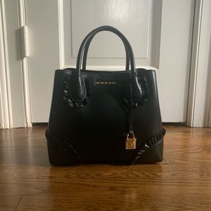 Michael Kors Black Leather Mercer Gallery Kors Studio Small Center Zip Satchel
